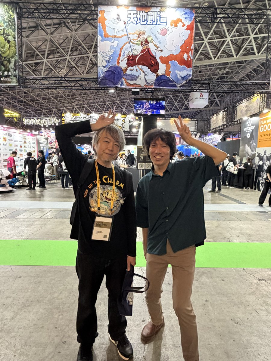 HikaMusica's tweet photo. 東京ゲームショウで楽しみすぎたので、昨日から弦楽オーケストラアレンジ制作、目標2日で５曲❗️
ガンバレ、自分🤩
忙しくて載せきれなかったカムイ先生との写真を添えて￼￼🥰 https://t.co/YqnTjqkzzm