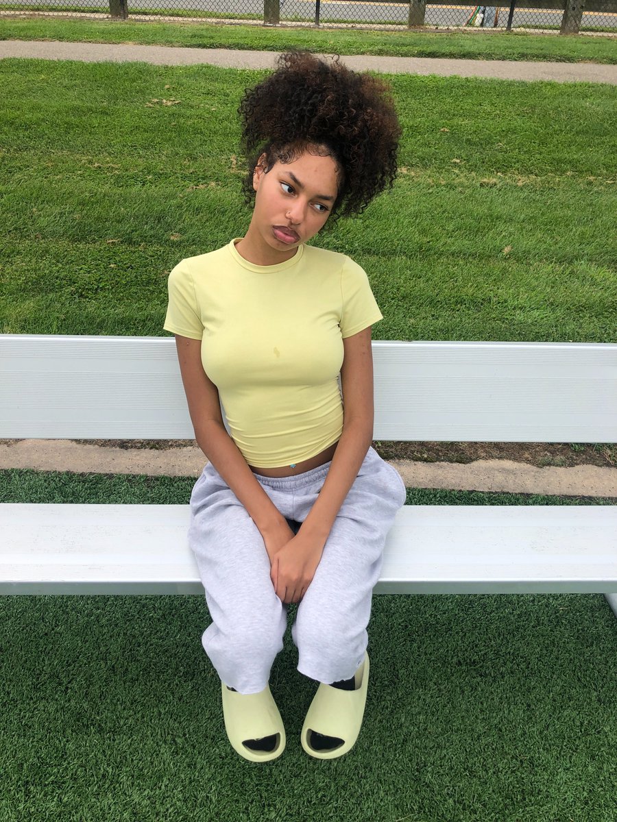 bluecandy3000's tweet photo. never posted these ig ill put them here hehe https://t.co/TyZew6ruk4
