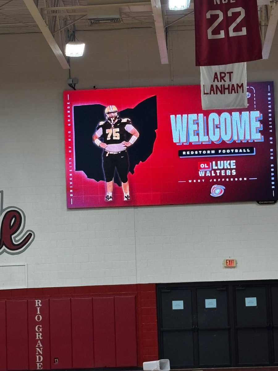 Lukewalter57838's tweet photo. After my visit at the University of Rio Grande I am blessed to receive my 1st offer!! @URGFootball @WJRiderFootball @WestJeff_AD @JordanM_099 @michael_bartrum https://t.co/mau3mUFcCZ