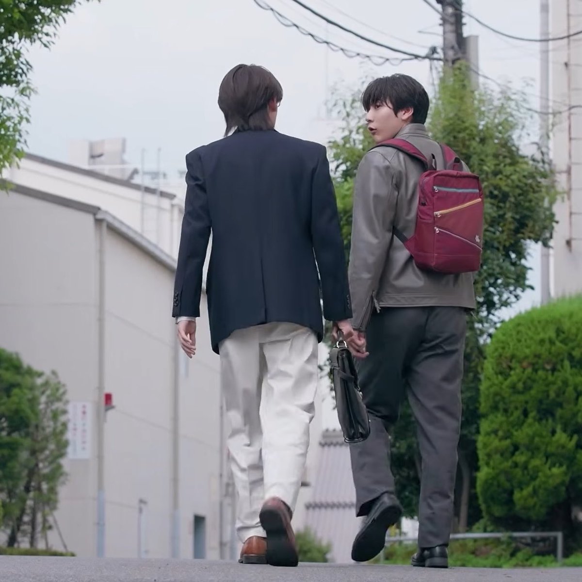 _Captain_Duck's tweet photo. I’m so well fed the entire secret identity thing is so good lol
Fighting as enemies and then walking home after together with clueless Sora not suspecting a thing. https://t.co/TiV6swPOlV