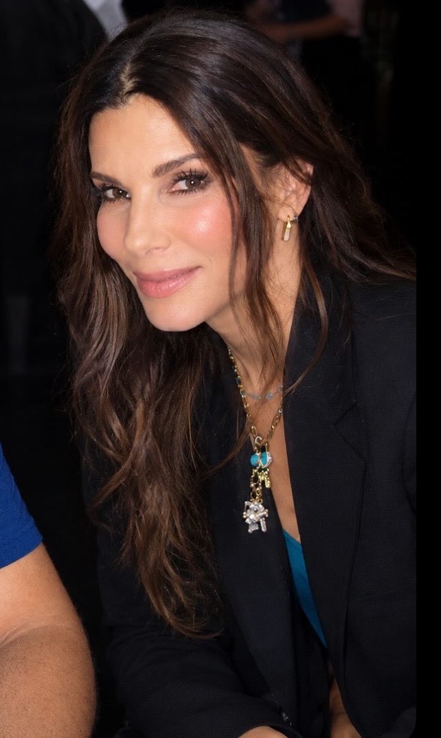 bullocksource's tweet photo. already missing sandra bullock way too much https://t.co/aQQATa2Hh8