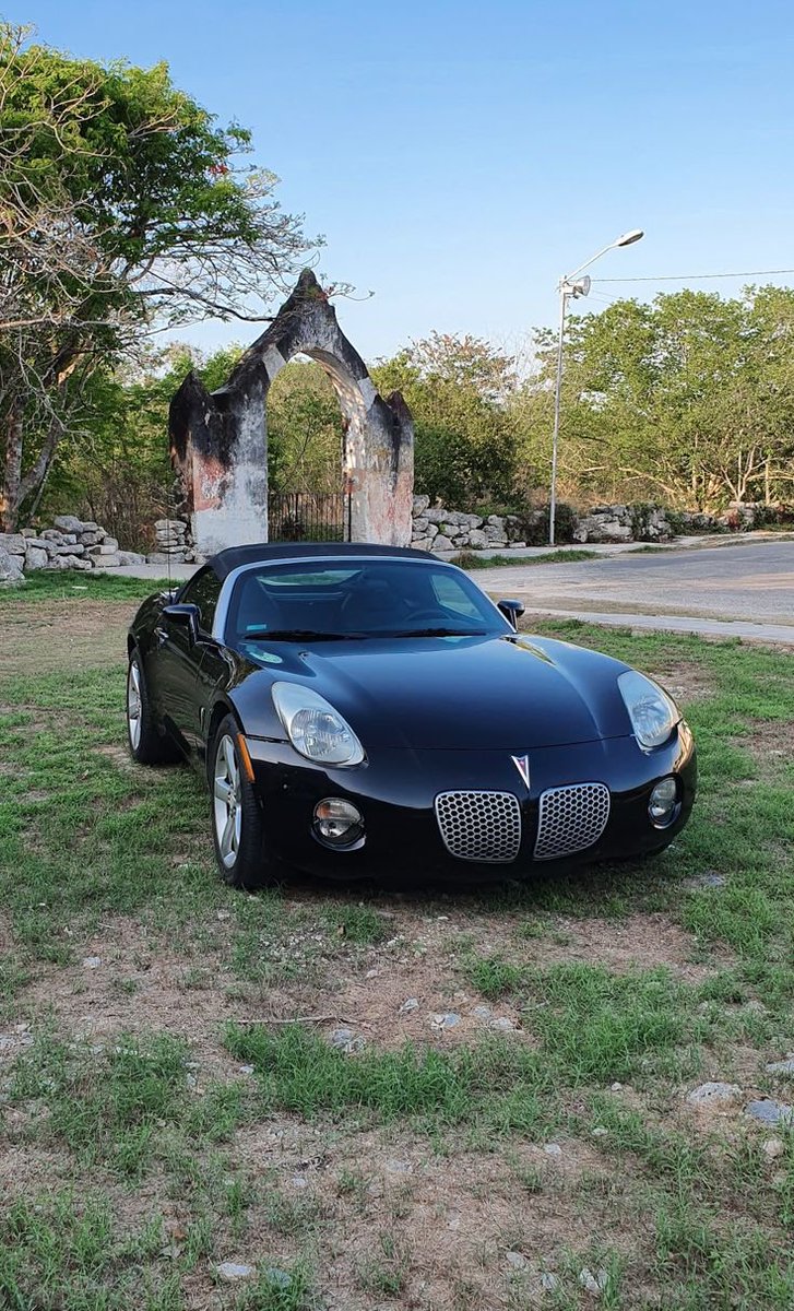RestoMod804's tweet photo. Pontiac Solstice https://t.co/usA0nDhjH6