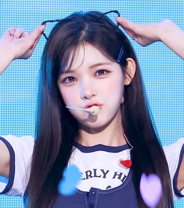 2nd1st_date's tweet photo. 뽀뽀오백번. https://t.co/mYK22pmdBC
