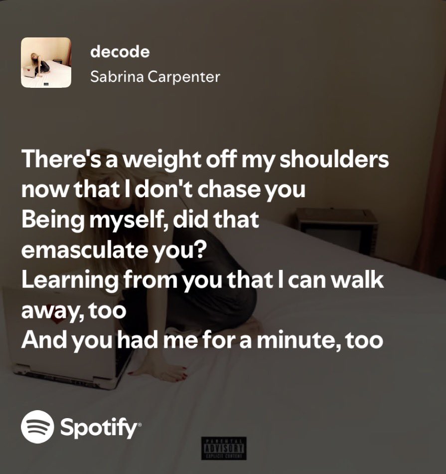 charts_sabrina's tweet photo. shes insane https://t.co/yNRNevJ1X4