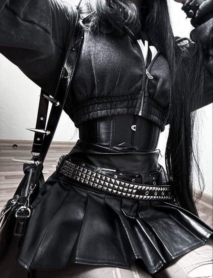 vogueamourr's tweet photo. https://t.co/qfiXZuL2ns