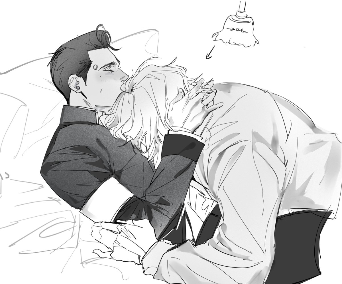 speechless_DBH's tweet photo. hankcon https://t.co/N8DoYcfoff