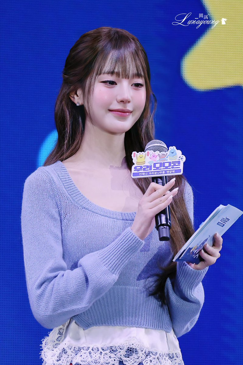 jang_vicky7's tweet photo. 小藍莓🫐
友利銀行活動
#WONYOUNG #JANGWONYOUNG   #장원영 #원영  #IVE #ウォニョン #張員瑛 #張元英 #张员瑛 #张元英 https://t.co/klad2oefFB