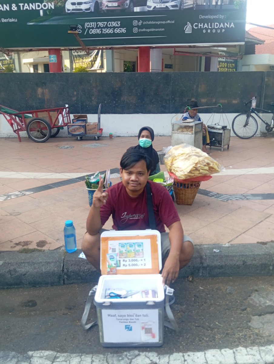 imasputra12's tweet photo. Semangat jual aku duduk
CFD Minggu jalan raya darno surabaya
Pagi 6-9jam pulang rumah
Teman orang tuli ๐ค
Wa 0895410709019 atau DM
#rezeki #bisu #tuli #jual #minggu https://t.co/AJ8uvQMciS