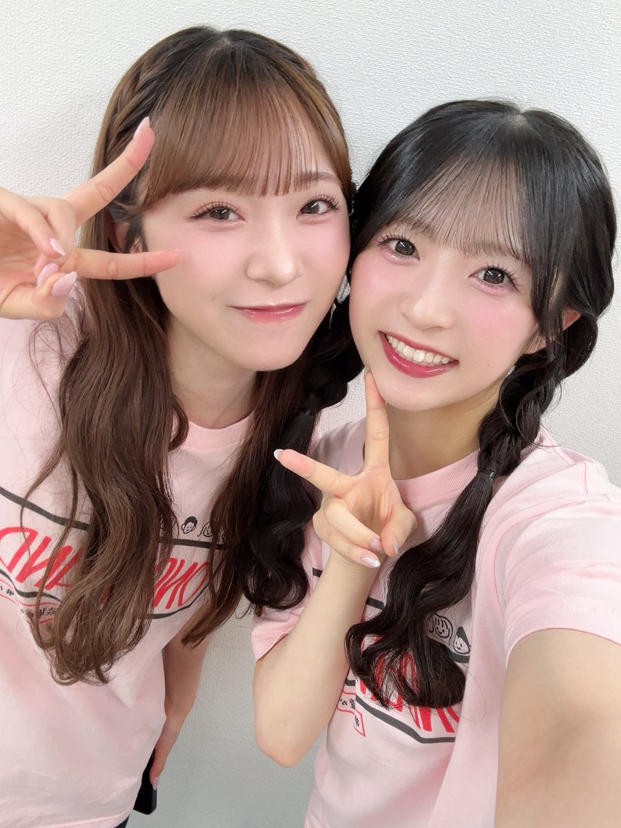 yunachan_akb48's tweet photo. 今日はだいすきなずっきーさんのお誕生日🎀🎂

当日一緒に公演出れるの嬉しいです！
たくさんお祝いするぞ〜🙌🏻🙌🏻🙌🏻 
 #山内瑞葵生誕祭2026 https://t.co/Y0QeiPV91H