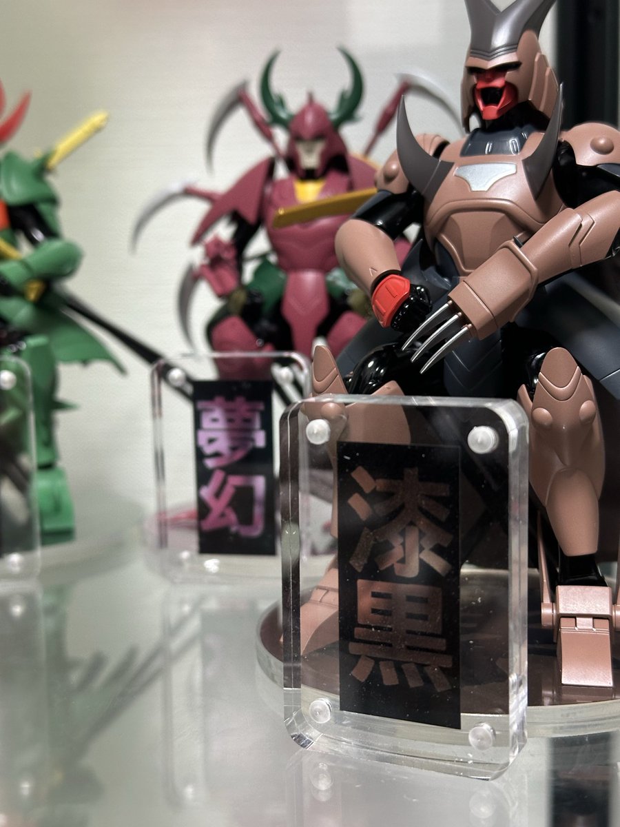 a27c5a766eaxxd's tweet photo. 作ったフレームスタンドを飾るとこんな風になりましたーなかなか良い感じに
フレームスタンドもっと欲しくなってきたw
#鎧伝サムライトルーパー https://t.co/OuNJU51Xer