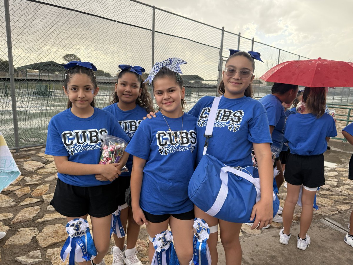 LizethOrtiz341's tweet photo. ππ£ Homecoming Parade 2026! πΎβ¨ Our Surratt Cheerleaders had the BEST time spreading Cub pride and cheering through the community! ππ@SurrattCubs
#SurrattCheer #HOCO2026 #CubPride https://t.co/5ovoHwO8Uc