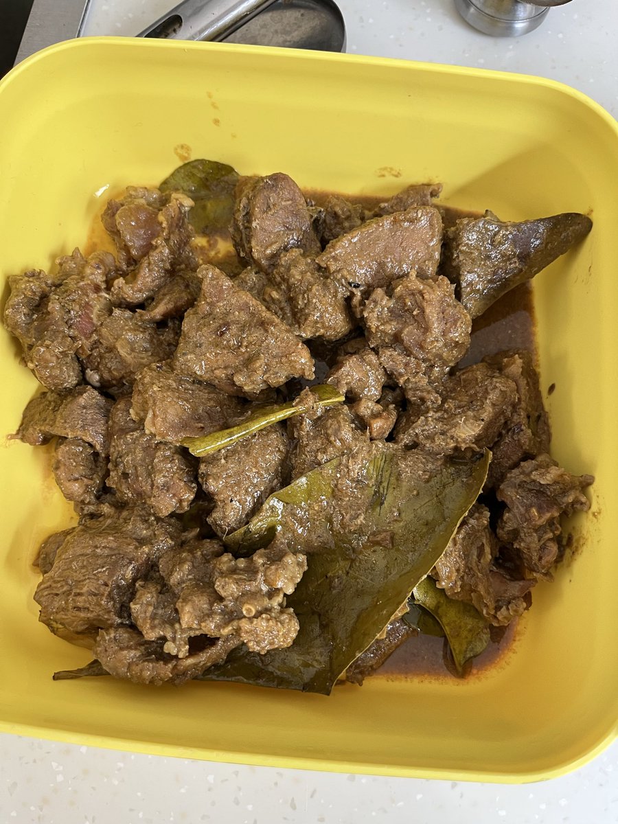 minull91's tweet photo. Akhirnyaaa daging qurban yg atos ini bisa dibikin empukkkkk😭 https://t.co/kZMNI5Lx7r