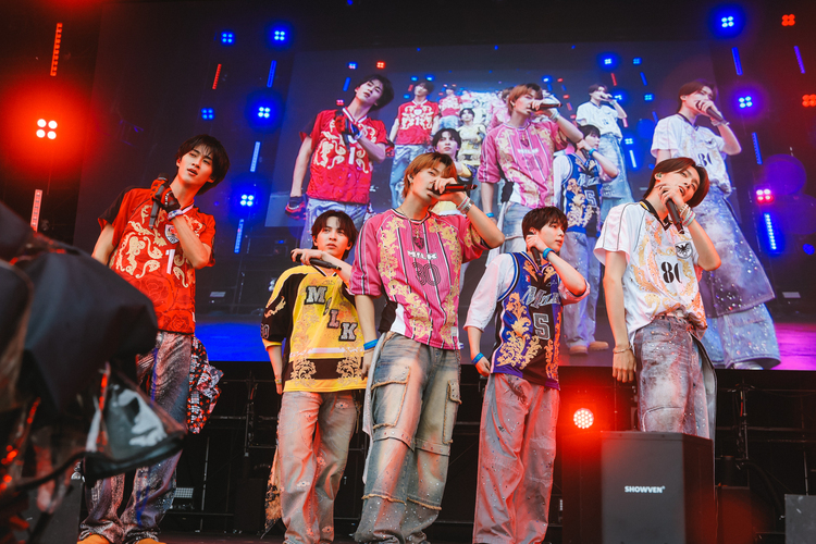 RIJF_fcinfo's tweet photo. [#RIJF2026] M!LK - ライブ写真＆セトリ公開 

01. 好きすぎて滅！
02. You!Joy!Parade!
03. Kiss Plan
04. イイじゃん
05. テルネロファイター
06. しおざきわんだーらんど
07. 時空超えてユニバース
08. アイドルパワー
09. 爆裂愛してる

セットリスト・ライブ配信
https://t.co/NeHqfutkZO

#MILK https://t.co/Djdjuy6bx5