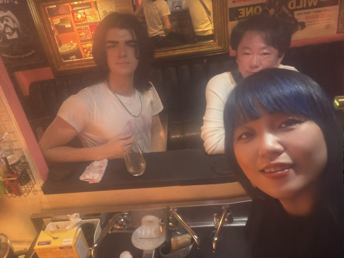 LCafe5's tweet photo. 16時すぎopen予定です☺️

今日も明日も天気が崩れるみたいですね😢

天候次第では早締め予定になりますが

ご来店お待ちしております🙏 https://t.co/3A91f5LDsM