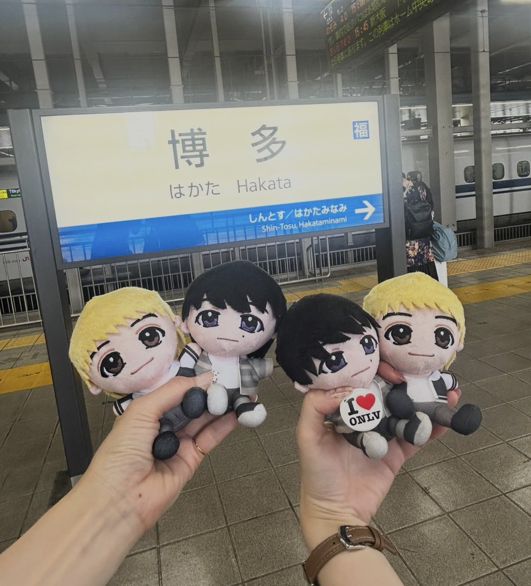 onilove02's tweet photo. 福岡バイバーイ♡♡
とっても楽しかったー
みっちゃん💛きょたくん💜ラバさん❤️
みんなありがとう🫶✨️
 #おにラブ https://t.co/jFnLIg2Eio