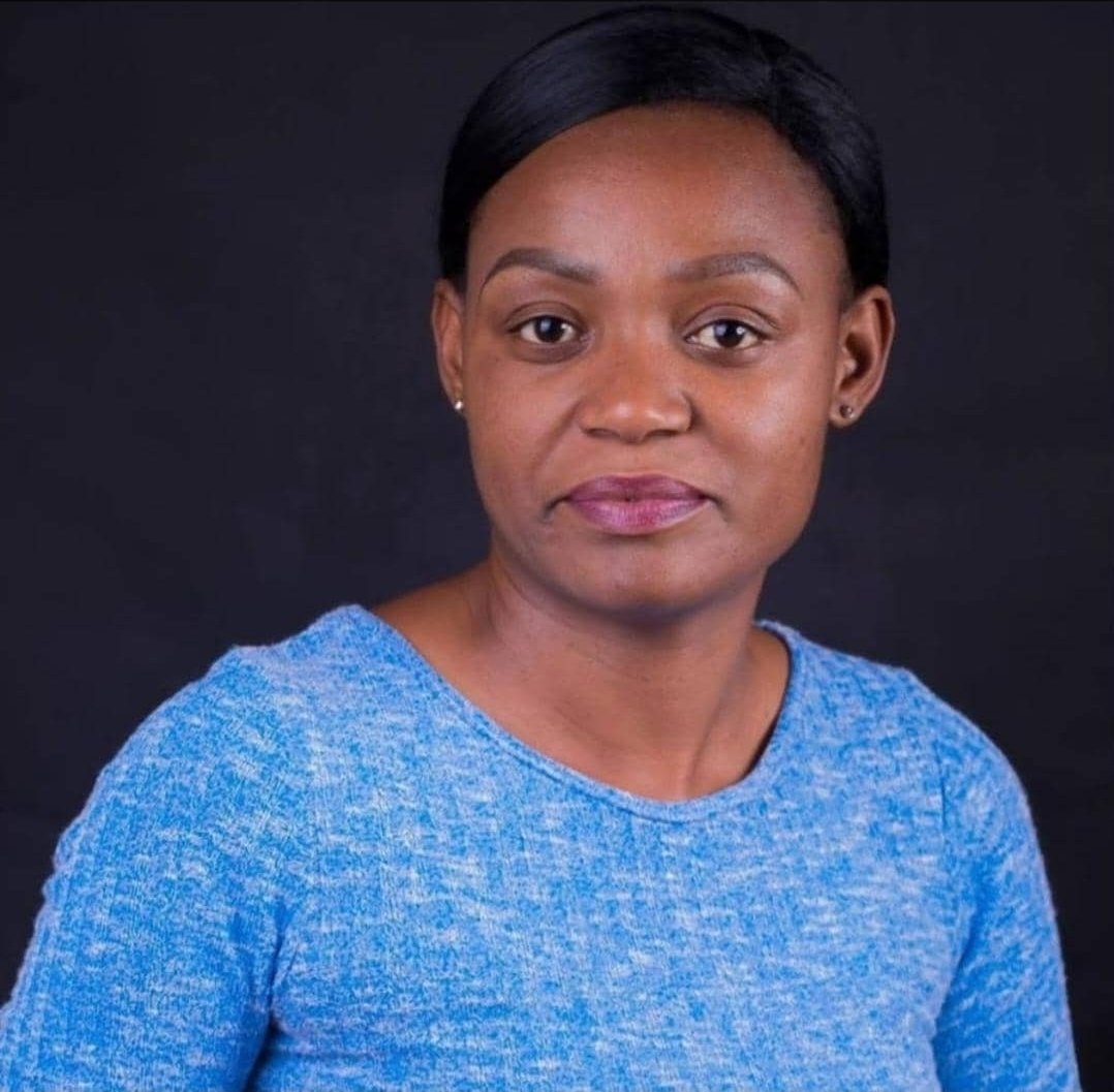 iWithessnes's tweet photo. JOURNALIST JUDITH NYUKE DIES
Police are investigating a fatal road traffic accident in which journalist Judith Nyuke (39) died after being struck by a Geo Pomona truck along Harare Drive near Art Farm in Pomona, Harare.
The incident occurred at around 3:30 PM on Saturday. https://t.co/xTjH2FKamK