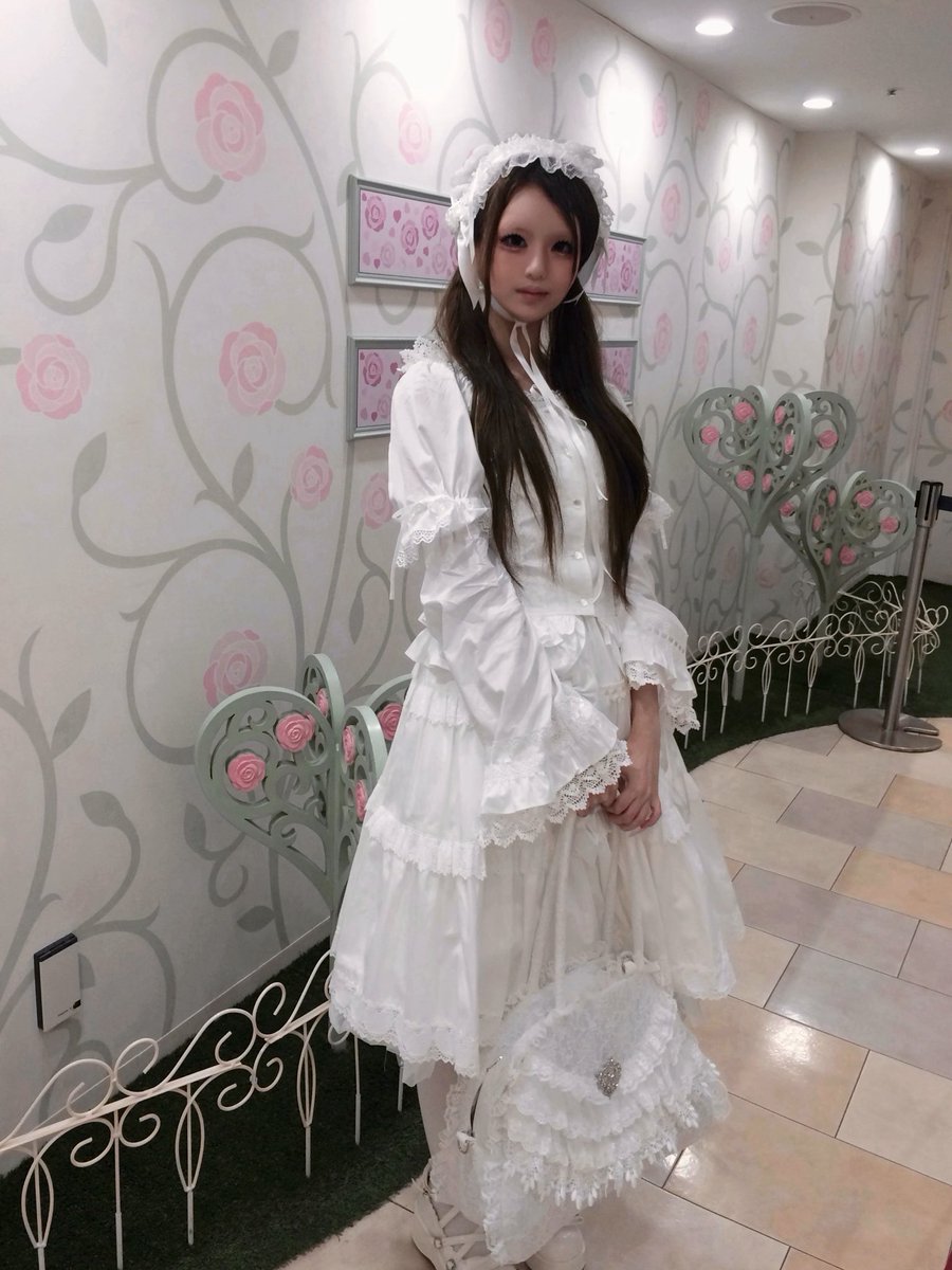 s3eni's tweet photo. 🦢 https://t.co/mJ6XbL0Cix
