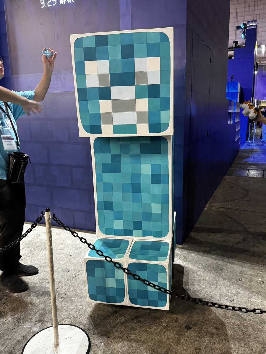 yuuri1015tum's tweet photo. マイクラの新しいやつ??
なんか動き可愛いやつが出たな…
#TGS2026
#DUNGEONS2 https://t.co/Ru76OqEwlQ
