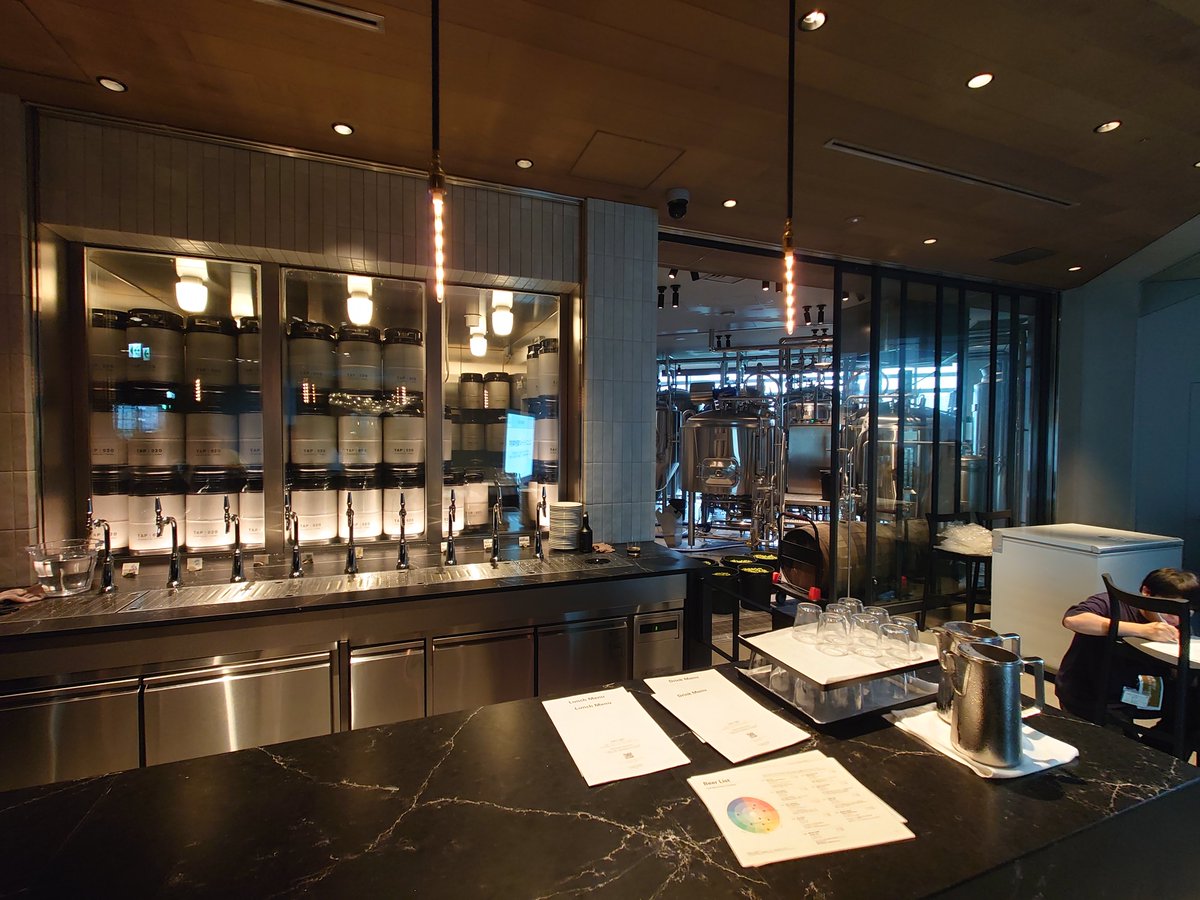 neu_abusinthe's tweet photo. 初✨️OGAWA COFFEE LABORATORY 高輪　TAP : 020 The Brewing Lab

うまい！

飲食スペースもシャレオツ https://t.co/d9eDL0Gb1t