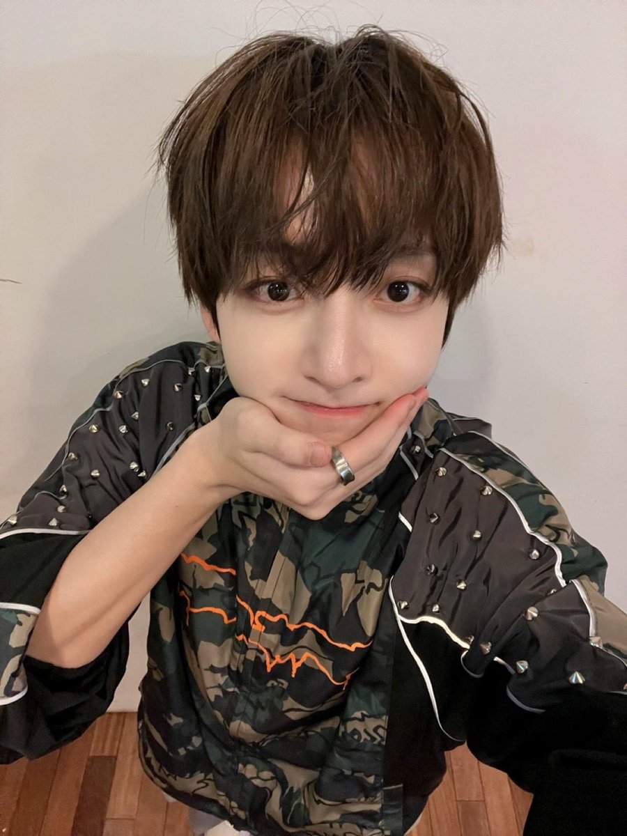 oyuango's tweet photo. 볼찌빵 동혀니 https://t.co/h9MFLPLELH