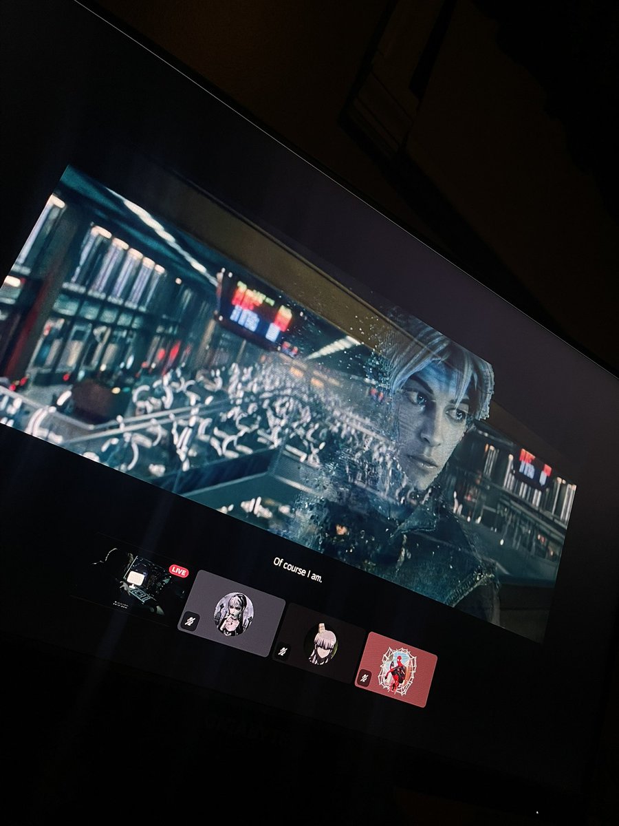 chaewooons's tweet photo. movie night w my favorite people https://t.co/hTtefVvfCe