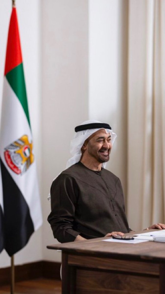 chwa5y's tweet photo. حسبنا الله ونعم الوكيل في كل من يسيء إلى شيخنا ورئيس دولتنا. اللهم احفظ الشيخ محمد بن زايد، وانصره وأيّده بتأييدك، واكفه شرّ من عاداه، وردّ كيدهم في نحورهم، وأرِنا فيهم عجائب قدرتك. اللهم احفظه بعينك التي لا تنام، واحفظ الإمارات وقيادتها وشعبها من كل سوء. 🇦🇪🤍 https://t.co/iPwun5l3yd