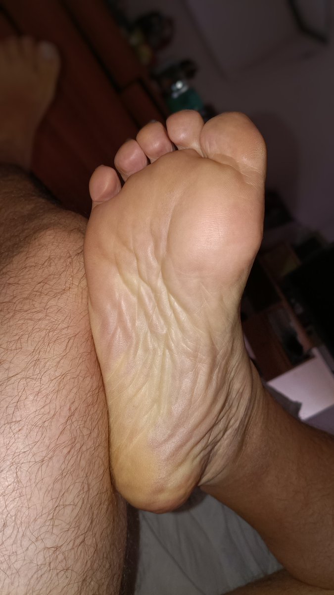 mysweetmalefeet's tweet photo. Goodmorning my soles
Link in bio for more....

#soles #feet #feetfetısh #feetcontents #solesandtoes https://t.co/3NtaRRNbwt