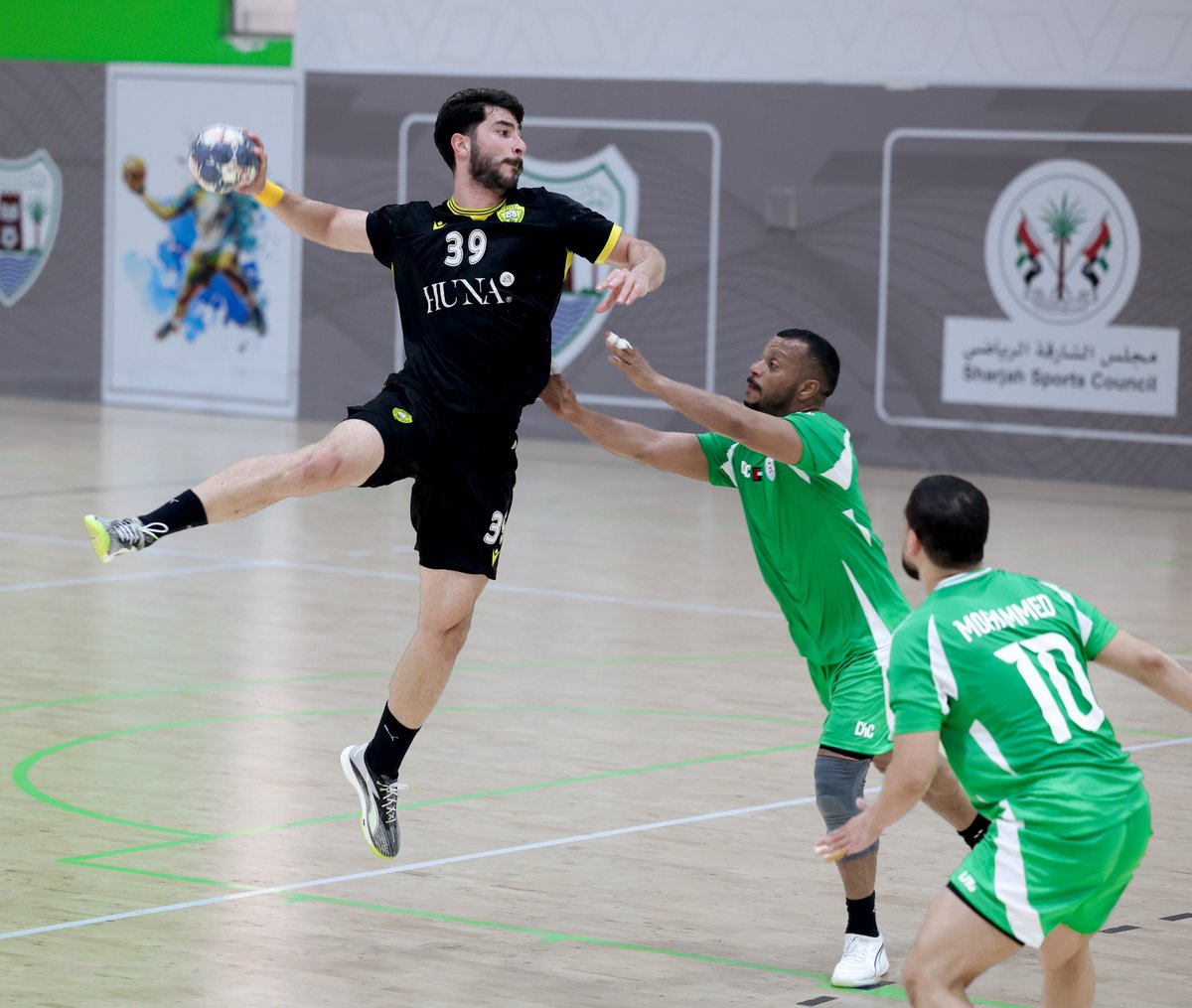 AlWaslSG's tweet photo. الوصل 28 – 24 دبا الحصن  🔚
دوري اليد للرجال  🏆

🤾‍♂️ #يد_الوصل
🟡 #الوصل | #ALWASL https://t.co/nMOOyhwF2z