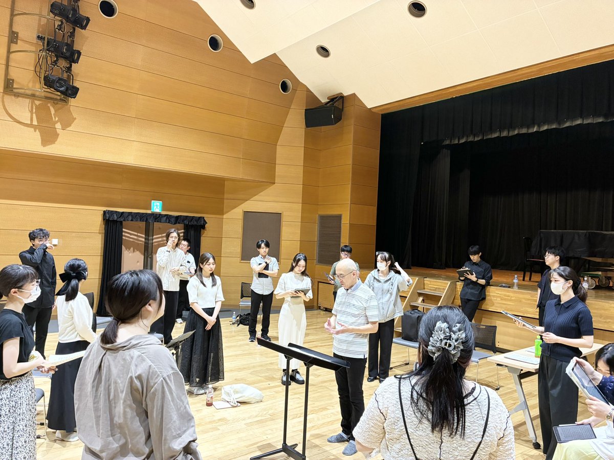 CANTUS_ANIMAE's tweet photo. PRO MUSICA VIVA本番当日！！！
直前練習を終え、会場に向かってます！
この2日でかなり成長しました💪
いい音楽をお聴かせします🙌
本番は17:04ごろです！
#東京都合唱コンクール https://t.co/laj71MfP53