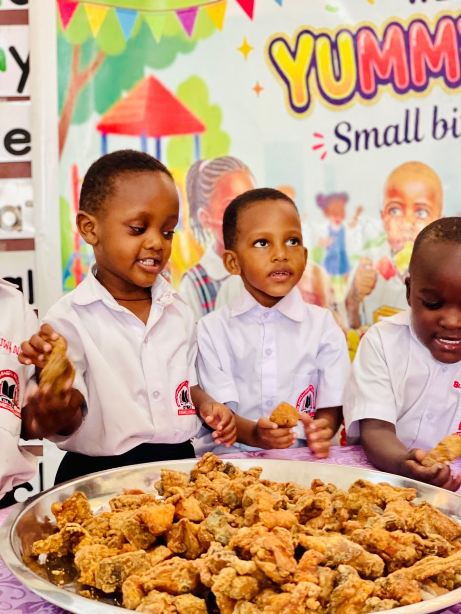 SakSchools's tweet photo. โจ YUMMY FRIDAY at @SakKitintale ! โค๏ธ
This weekโs Yummy Friday was filled with smiles, joy and delightful moments as our learners came together to enjoy a special treat and create wonderful memories.
#YummyFriday #SakSchools #HomeOfTalent #EveryChildMatters https://t.co/sCQfG6EPWy