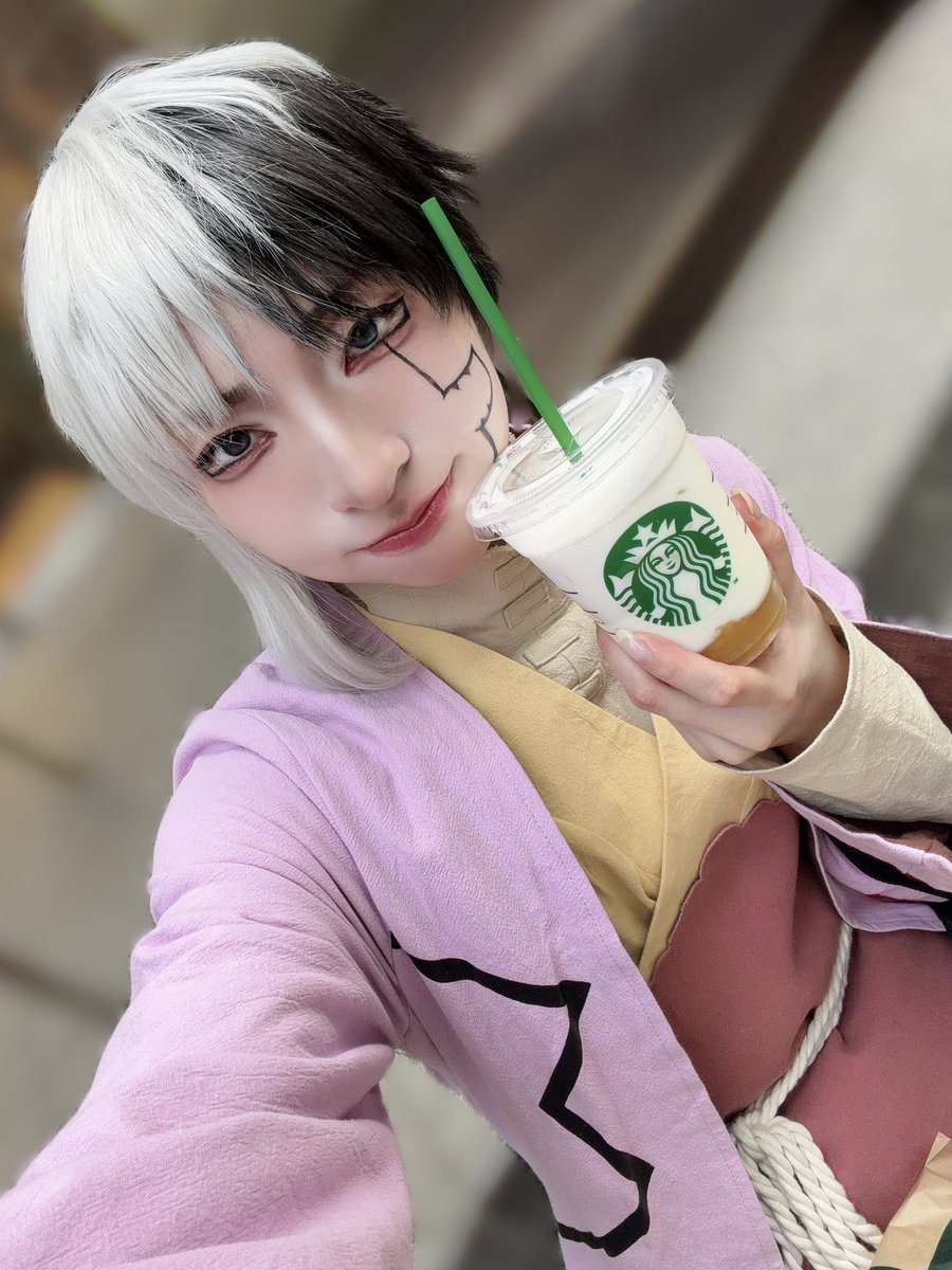 saana0104's tweet photo. スタバ持ちゲンくん https://t.co/cRKdmlMC3o