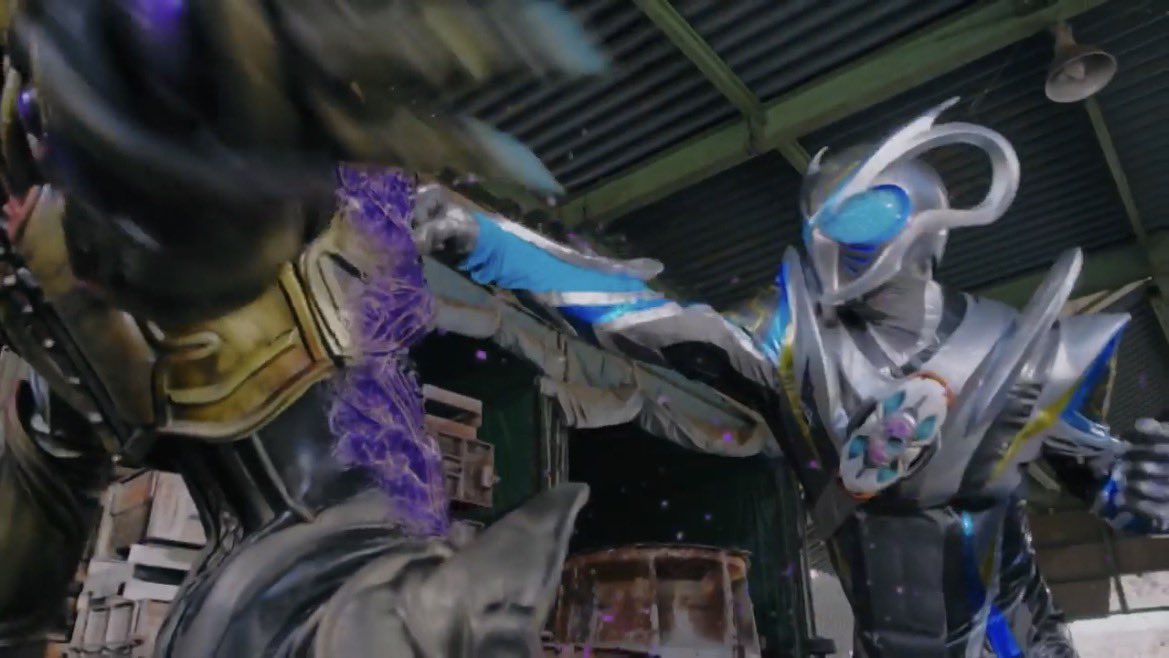 ritaka21's tweet photo. #仮面ライダーマイス
 今週も面白かったぁ！
ティグルと達臣の関係良いな〜と思いつつも
若干フラグ立ってて心配、大丈夫…だよね？
そして達臣が変身！黒猫のライダーリド🐈‍⬛
必殺の猫バクメツが猫用のレーザーポインターを
彷彿とさせる感じで面白かったw
それと音澄と優菜の過去も気になるところ… https://t.co/JnNpnLf1sB