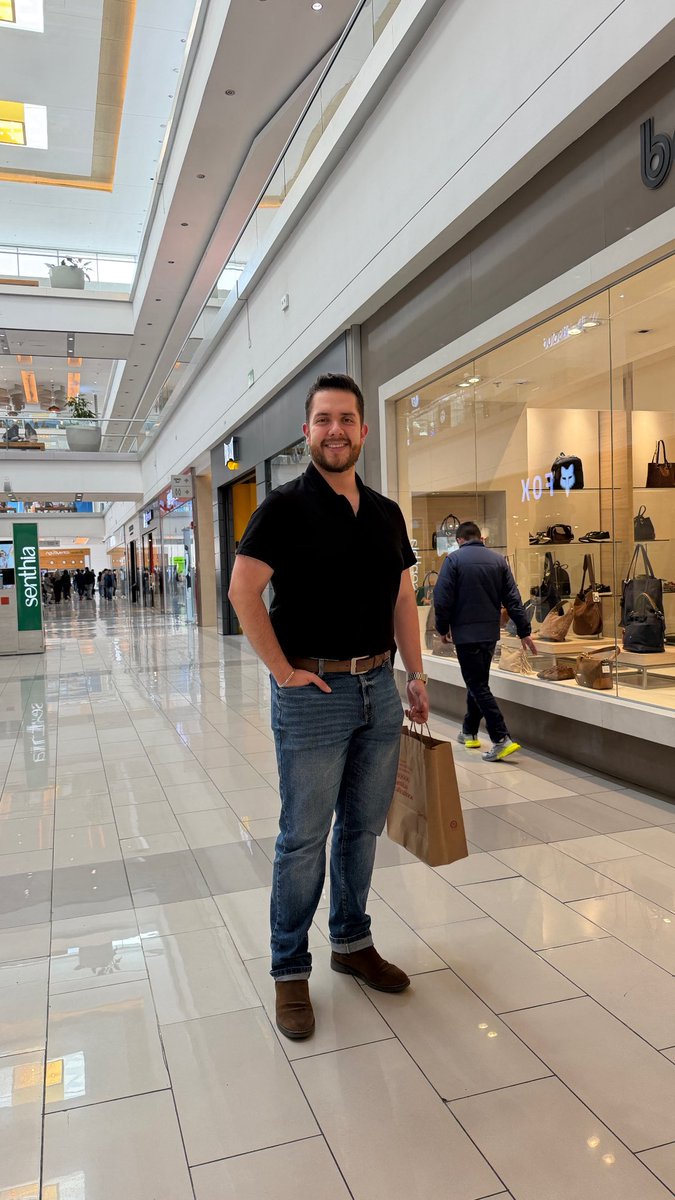 AstroErick_'s tweet photo. Daddy is here. https://t.co/GlBdbT8gmP