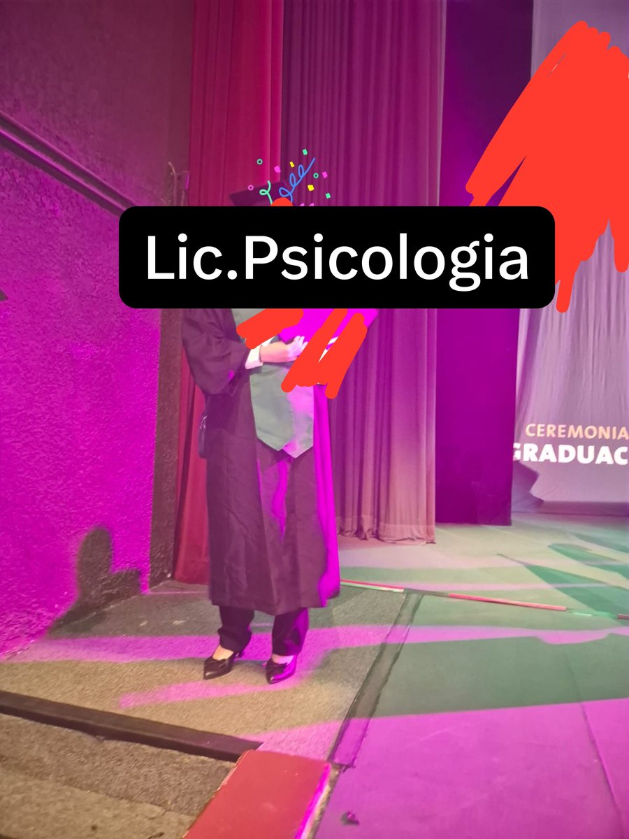 Joyneedvt's tweet photo. Hola, se bien que h estado desaparecida por ya por un rato que ya podría decirse raro, asi que tratare de ir haciendo post con actualizaciones de lo que paso poco a poco, primero lo más feliz y que me tenia más ocupada; termine el servicio por lo tanto la escuela y me gradué yay! https://t.co/iBdRgQoUdj