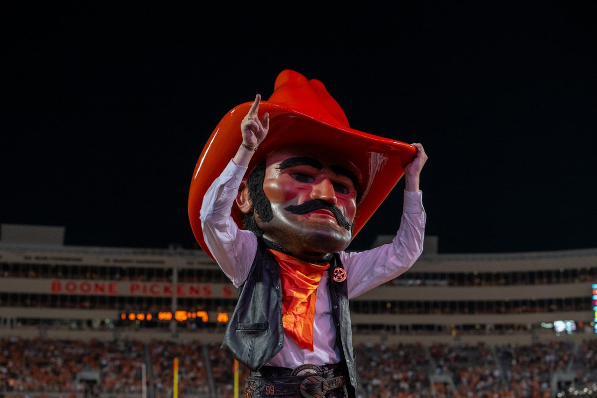 okstate's tweet photo. Should have been a Cowboy 🤠🐎

Cowboys Win!!

#GoPokes | #okstate https://t.co/ZvbwLvDurT
