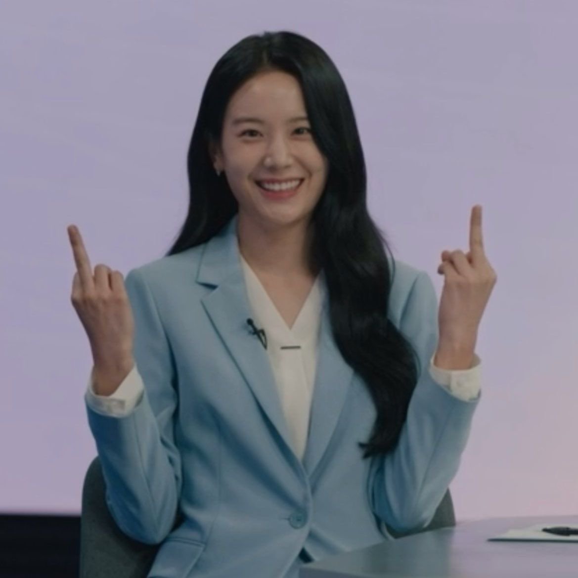gyiurious_j's tweet photo. 𝕴𝖙'𝖘 𝖊𝖊𝖟𝖟𝖟 𝖇𝖚𝖙 𝕴'𝖒 𝖘𝖙𝖎𝖑𝖑... https://t.co/EmWgmwHqss