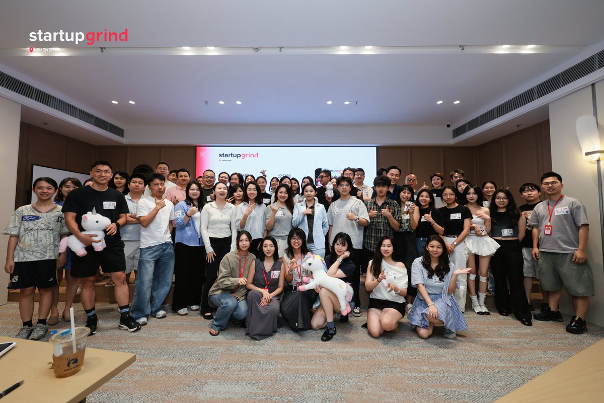 GraceJelly9's tweet photo. 1/10

At the end of our Startup Pitch Party in Shenzhen, I brought out three unicorn toys for the three highest-scoring teams.

They were not real unicorns. The founders on stage were nowhere near that point either.

But we liked the metaphor. 🧵 https://t.co/YHilgwhtP6