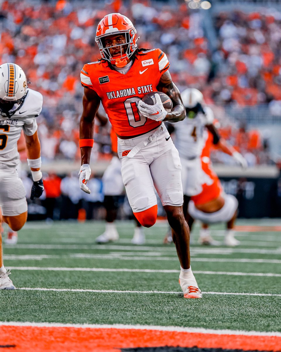 NCAAFNation247's tweet photo. Week 3 Performance

WR Justin Bowick - Oklahoma State

• 9 rec 178 yards 2 TDs
• 19.8 ypc
🔥🔥🔥 https://t.co/rUlKMo6Hy7