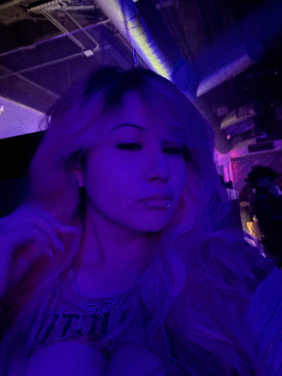 Sashimigxts's tweet photo. Yk for someone tripping like me I myself am astounded by how approachable and not a druggy(hopefully) I look wow🤍🧸 https://t.co/8xvp6OhBzj