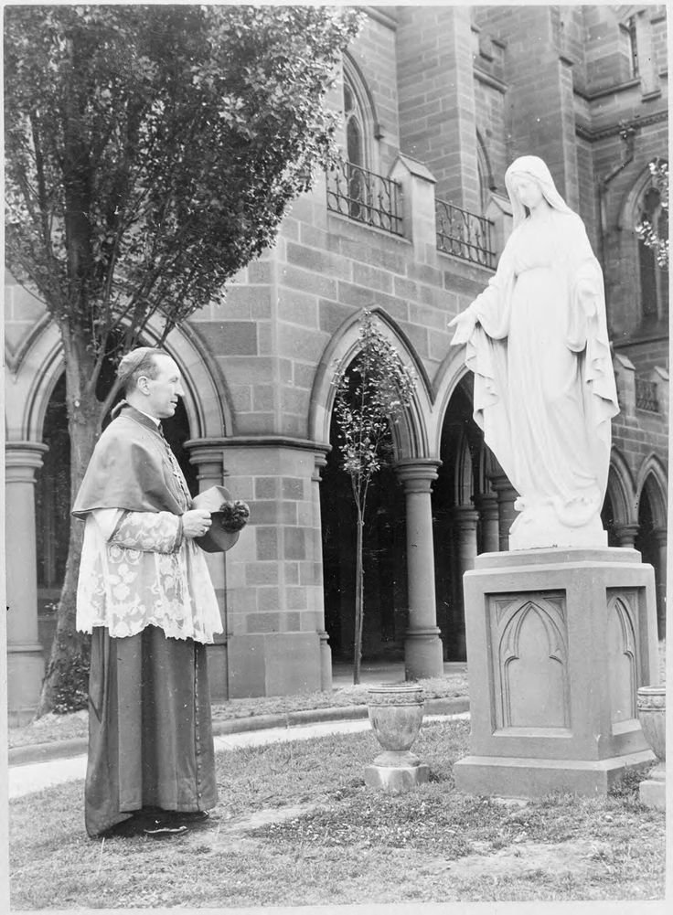 JustAdaugoijele's tweet photo. Mary is so full of Love,
that no one who asks for
Her intercession is rejected,
no matter how sinful he may be.
      St. Louis de Montfort https://t.co/Fcjmq8BBDh