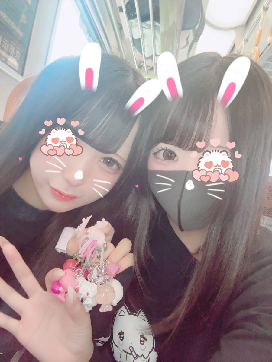 ex_nyan_x's tweet photo. はーい https://t.co/Vj731CCTIV