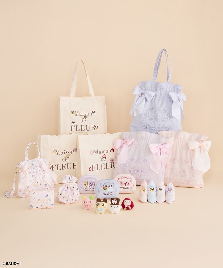 CKumacom's tweet photo. ＼Maison de FLEUR新作／
9月22日(火)～順次発売
Maison de FLEUR / メゾン ド フルール
「たまごっち」コラボ
🎀たまごっち ぬいぐるみチャーム【全4種】
みみっち｜ふらわっち｜いちごっち｜まめっち
🎀たまごっち ダブルリボン2Wayトート【全1種】
🎀たまごっち ダブルリボントート【全3種】
ふらわっち＆いちごっち
まめっち＆みみっち
めめっち＆まきこ
🎀たまごっち 刺繍スクエアトート【全3種】
ふらわっち＆いちごっち
まめっち＆みみっち
めめっち＆まきこ
🎀たまごっち 刺繍ラウンドポーチ【全3種】
ふらわっち＆いちごっち
まめっち＆みみっち
めめっち＆まきこ
🎀たまごっち 巾着ポーチ【全1種】
🎀たまごっち ティッシュケース【全1種】
🎀たまごっち タオルハンカチ【全4種】
まめっち｜みみっち｜めめっち｜まきこ