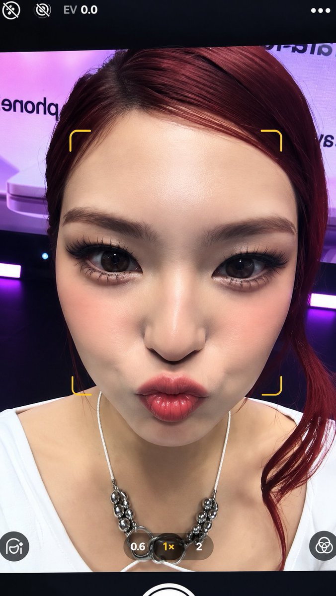 cannybery09's tweet photo. MWAHHHHH 😽😽

#CHIQUITA https://t.co/DbvFhWHi26