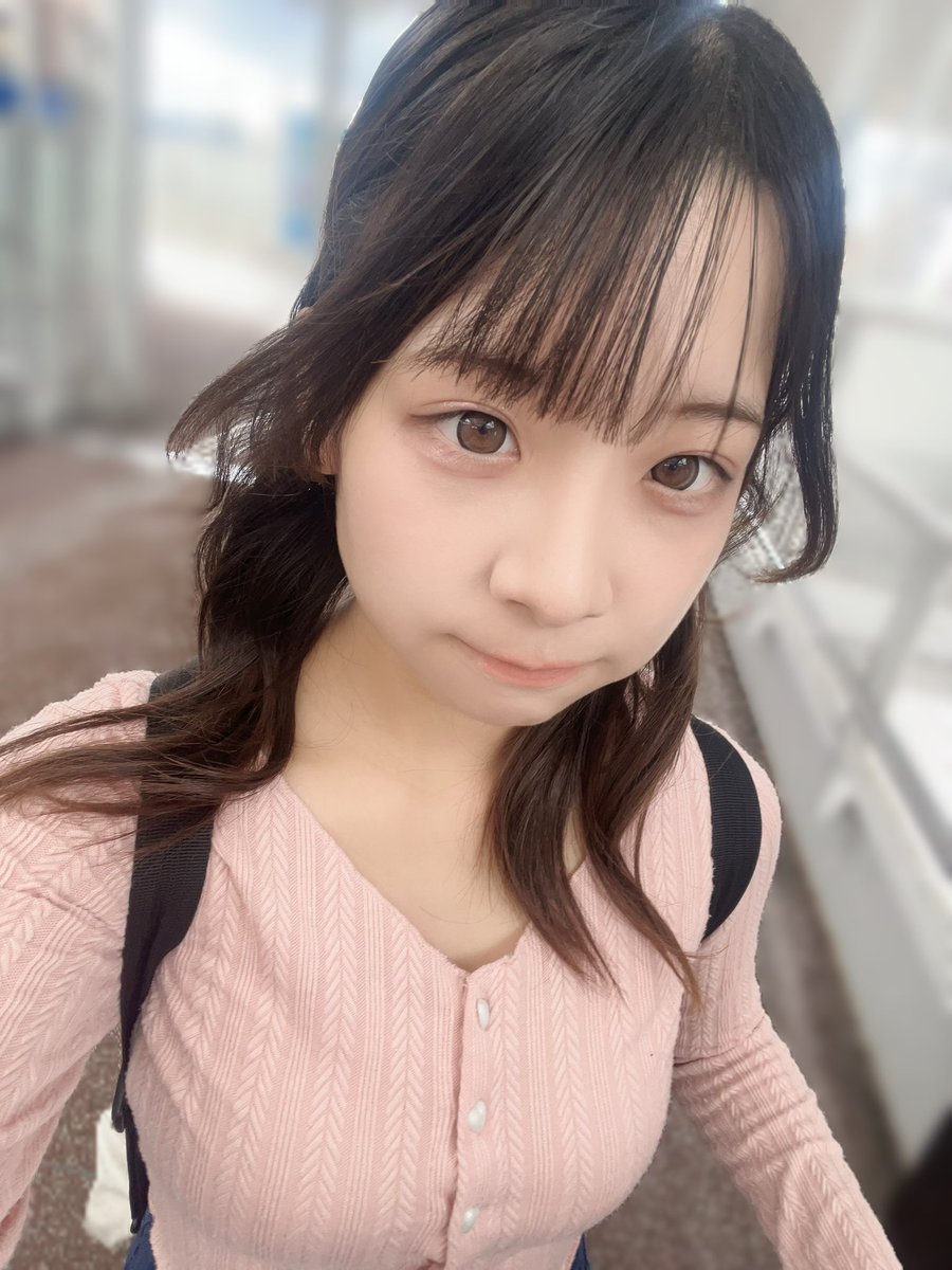 saku_rano0309's tweet photo. みんなおはちまる！
今日はbeat Stationにて「よかミュ」というイベントに出させていただきます！

出番は14時45分からです！
久々の福岡のライブ！
1日限りのユニット！
あそびにきてね💗 https://t.co/t8VC5U8i1O