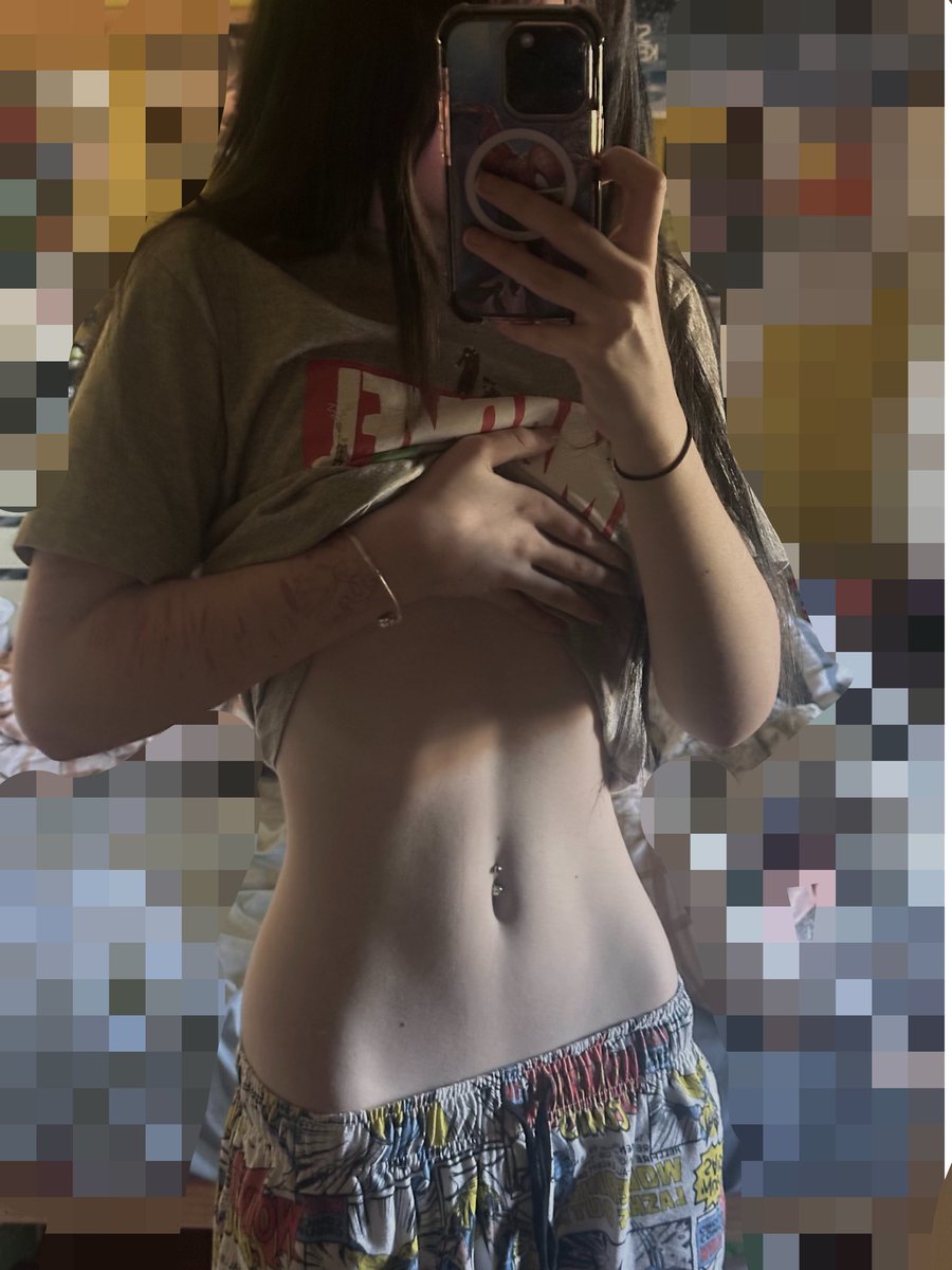 user17748268's tweet photo. I’m so fat bro 
#edrtwt #edtwt #shedtwt #shedrtwt #wl #bodycheck https://t.co/M34paeQkca