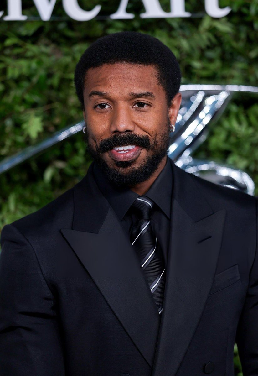 popbackupp's tweet photo. michael b. jordan at the lucas museum of narrative art opening night https://t.co/QI2tzyYqH0