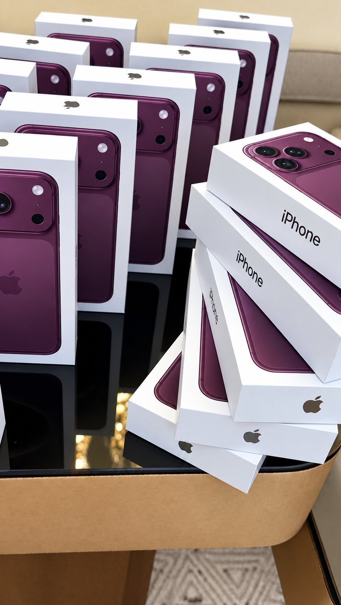 Shubhambais05's tweet photo. I’m giving away a new iPhone 18 Pro Max 🍎🔥

In exactly 24 hours, I’ll pick 8 random people from my replies to win.

RULES: like this post, comment “Ready” and follow me.

WORLDWIDE SHIPPING 🌍

Thanks and good luck ❤️ https://t.co/FE032lmliR