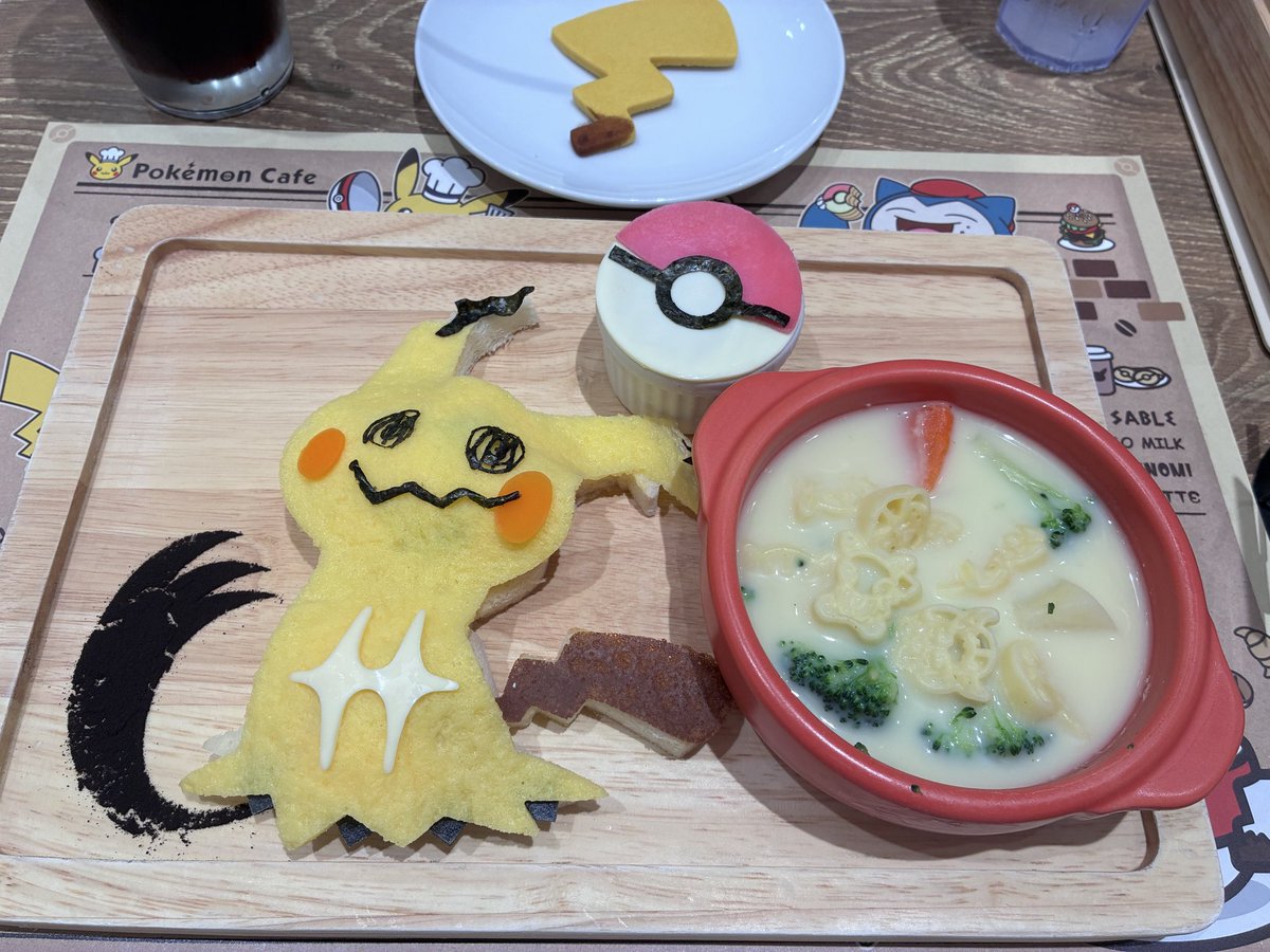 sk2_kb's tweet photo. 急遽予約取れたらしいので久々のポケモンカフェ🫶 https://t.co/98frkgNLBT