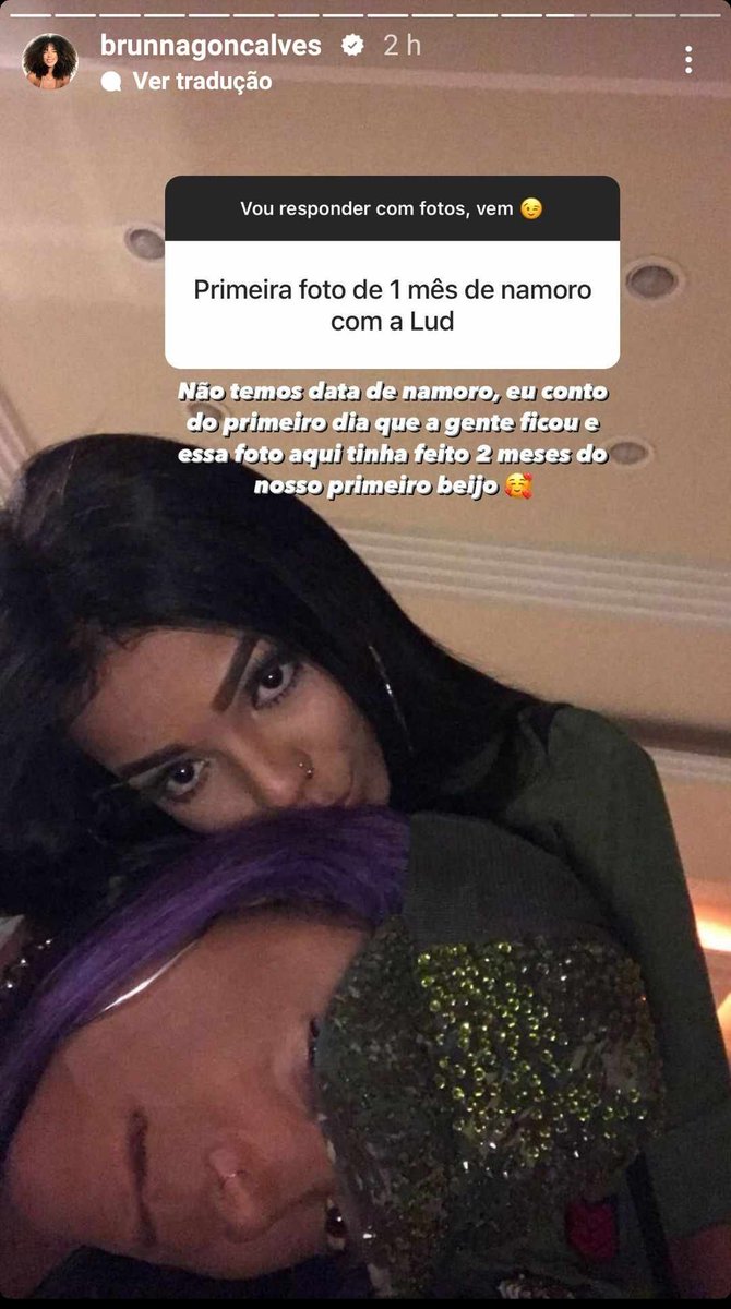 MomOfAMushroom's tweet photo. These two are actually a married couple, actually mothers of a baby, and they have a Cinderella type story where the Singer falls for her back up dancer... https://t.co/g8Pq1ZX2Gt