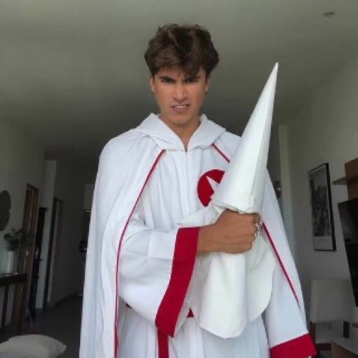 TheLibertReport's tweet photo. Republican Senate candidate Mike Collins’ former staffer posted KKK and Nazi images

🔥 Stay informed. Stay protected. Join,share and follow @TheLibertReport THE NEXT POST WILL BE SHOCKING https://t.co/05SMDfyh9u